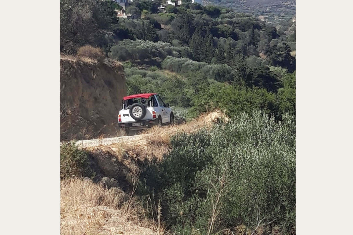 Saison 2026 auf Kreta mit Eye Travel Excursions Jeepsafari und Bootsausflügen